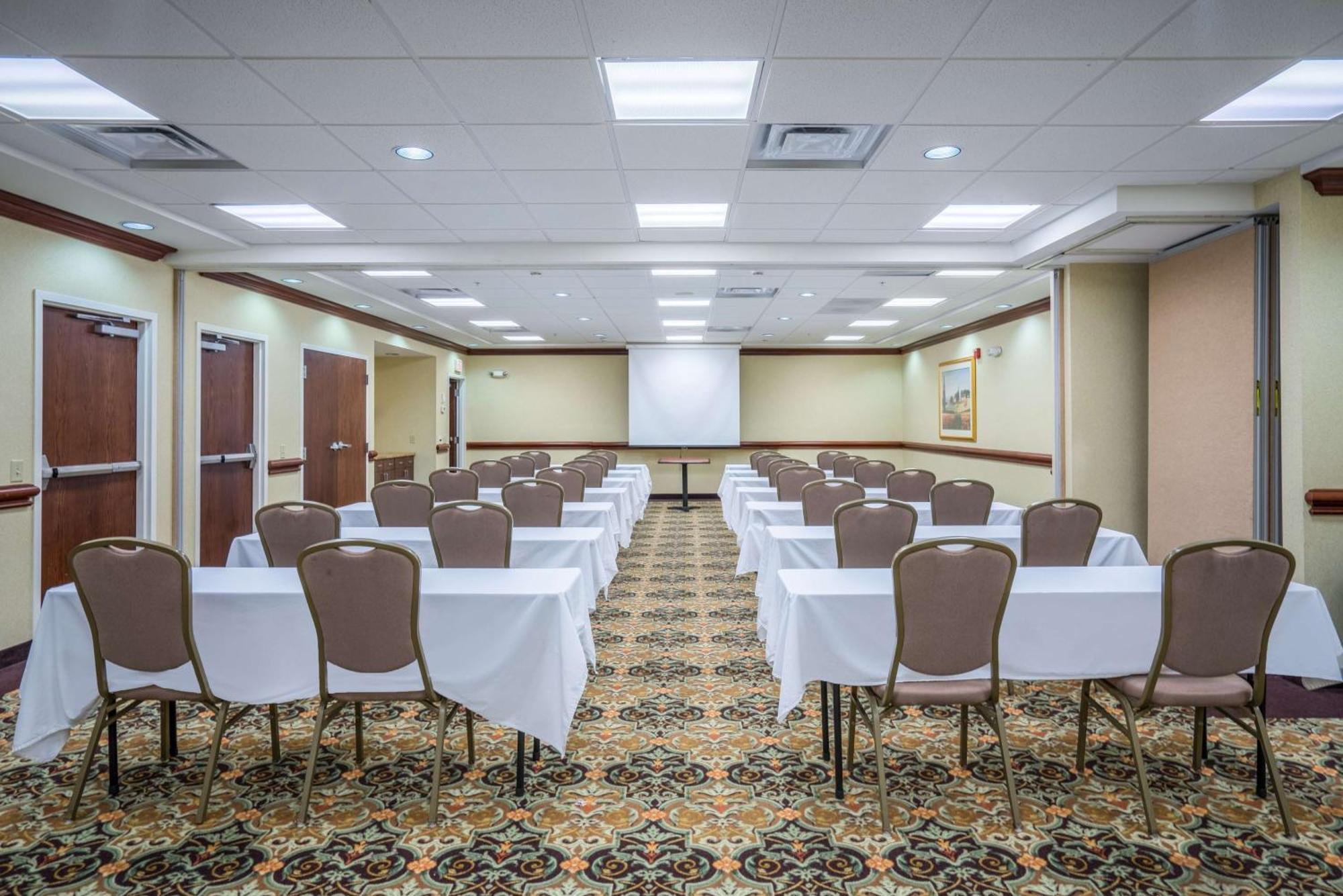 Hampton Inn Middletown Exterior photo