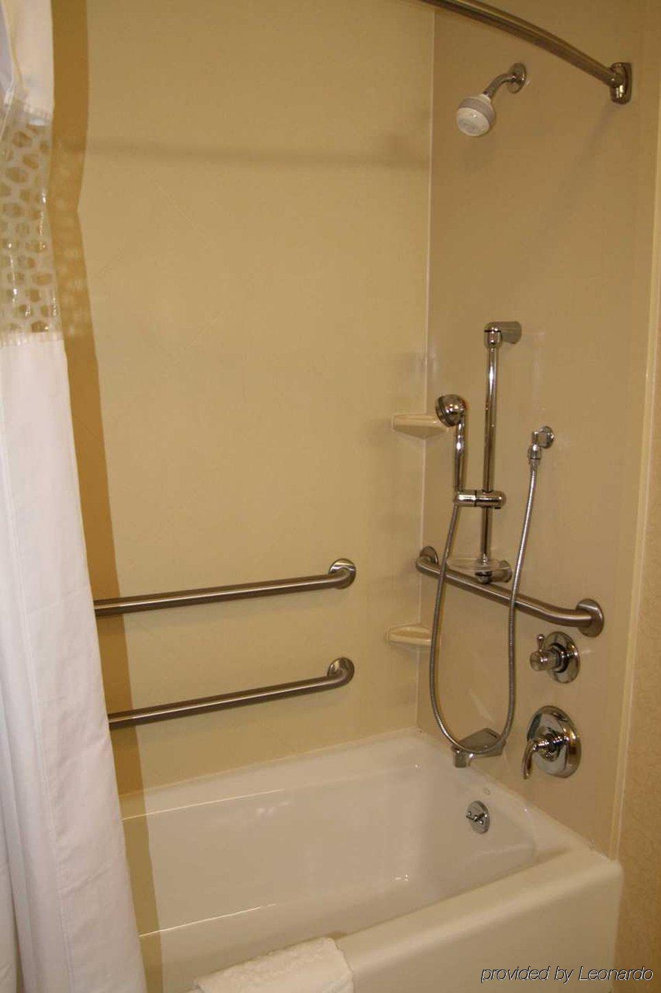 Hampton Inn Middletown Room photo