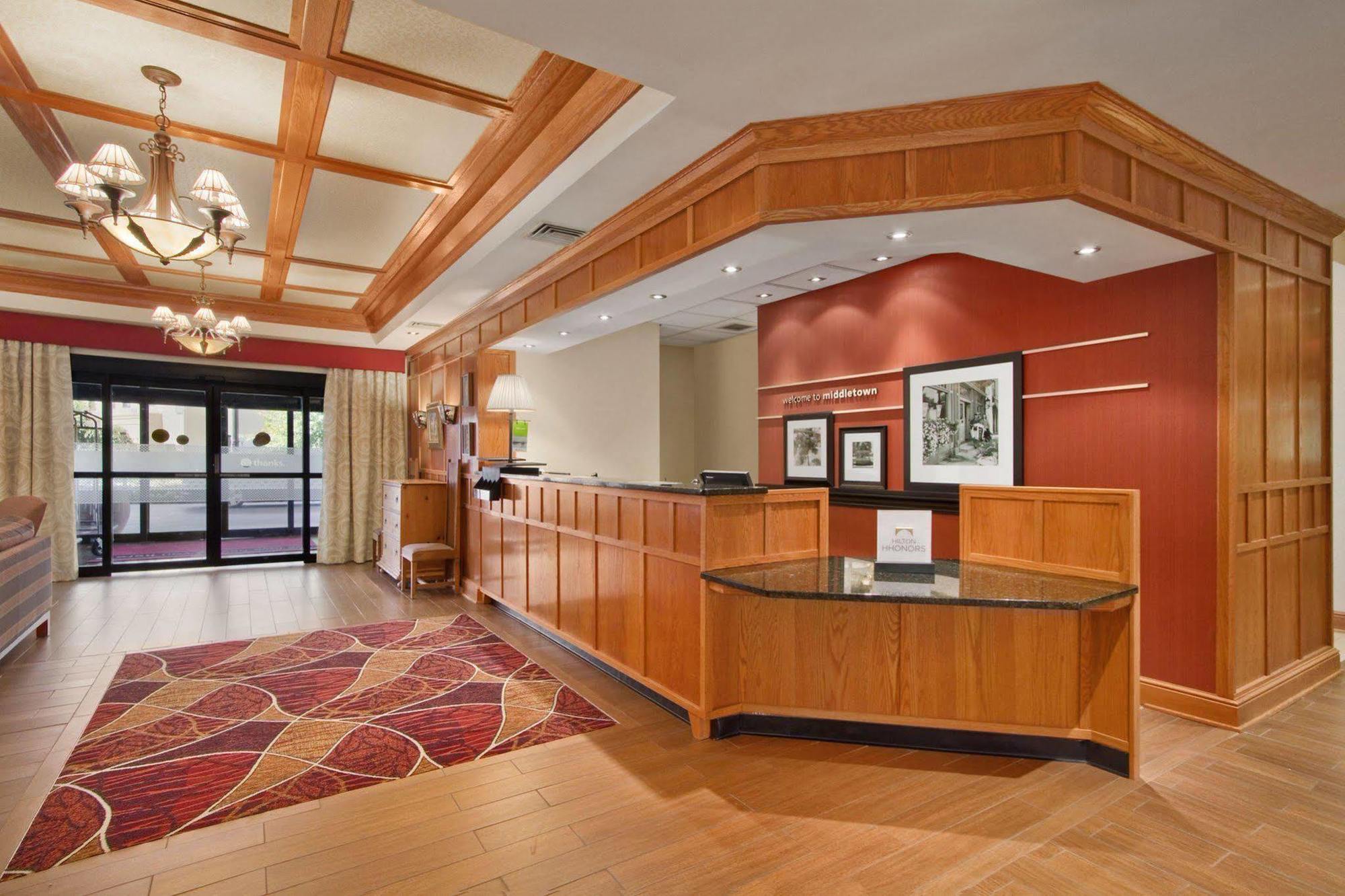 Hampton Inn Middletown Exterior photo
